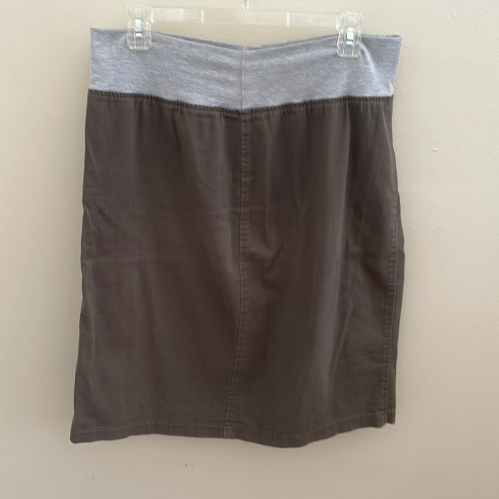 Knee length olive skirt